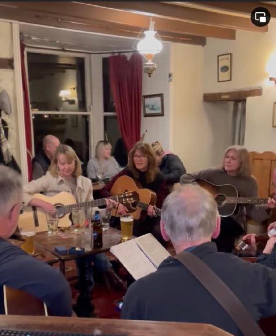 The Bridge Inn Reeth Eksteriør bilde