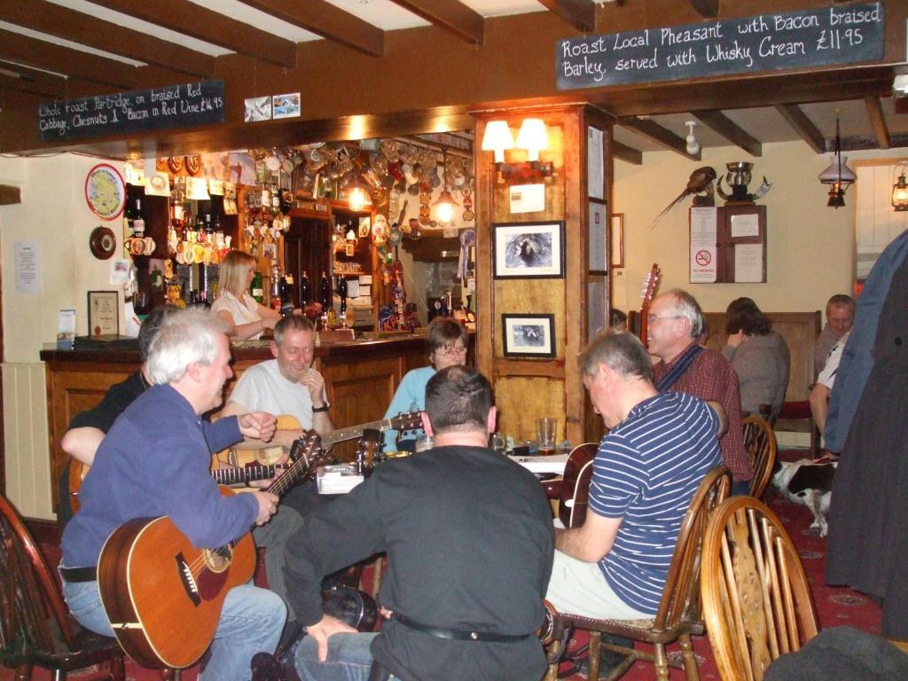 The Bridge Inn Reeth Eksteriør bilde